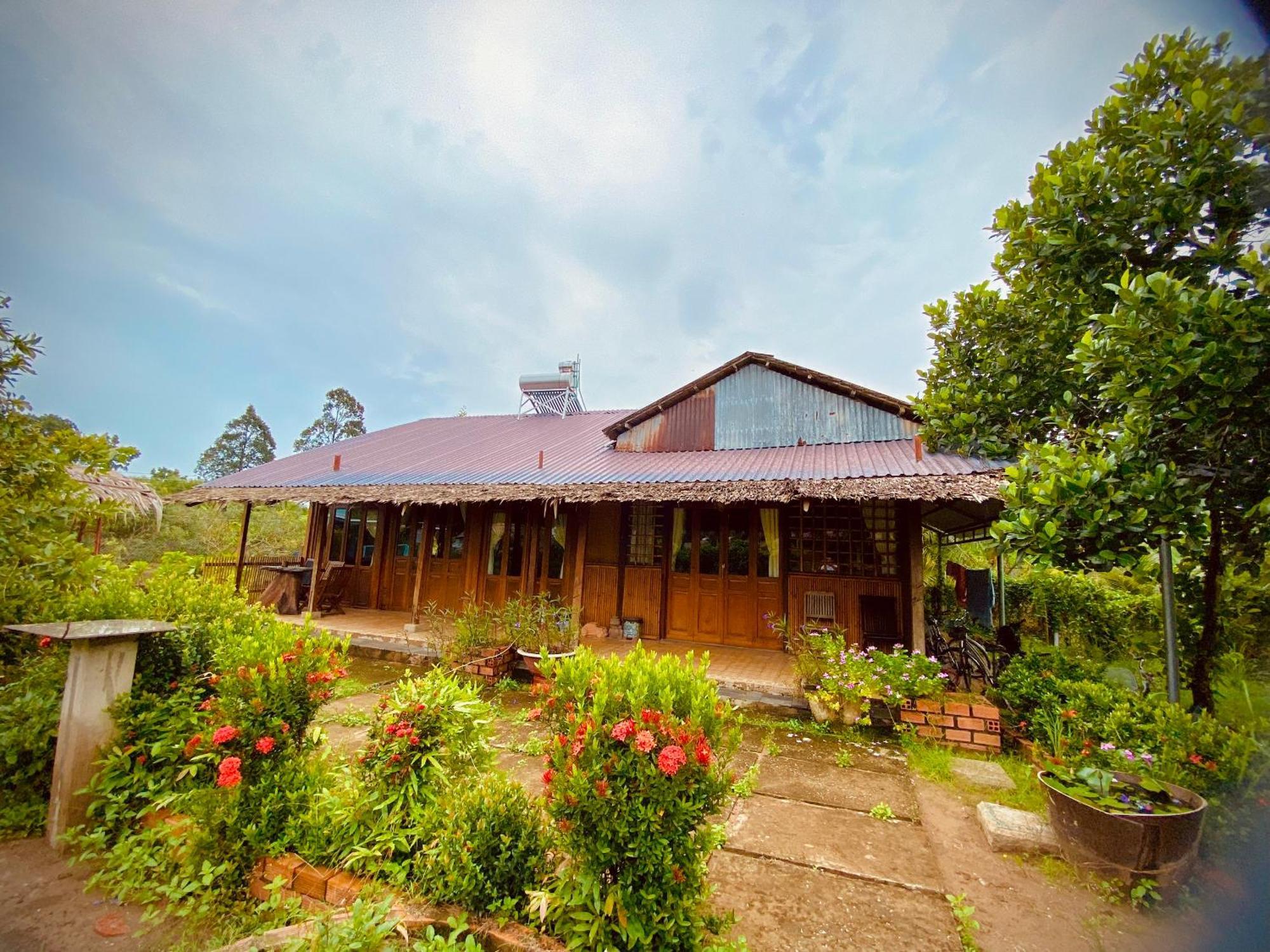 Mekong Riverside Homestay Vĩnh Long Exterior foto